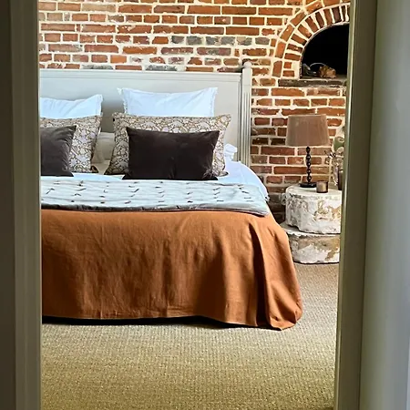 D'aumont Bed & Breakfast